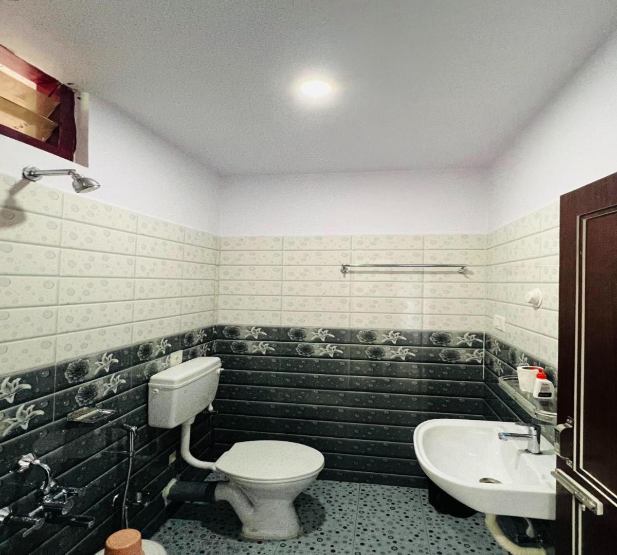 Sea Shore Residency Port Blair Εξωτερικό φωτογραφία